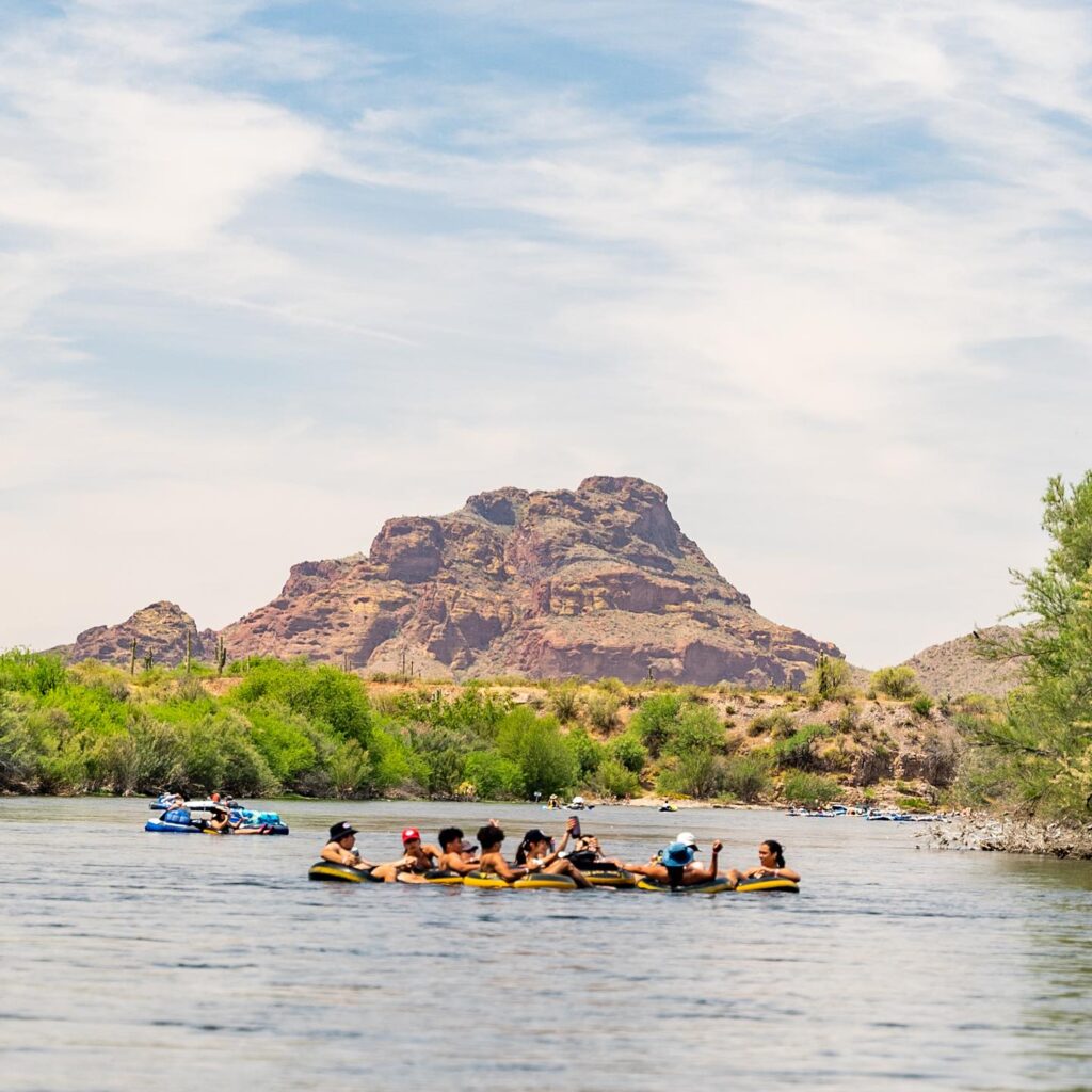 Groups tubing down the Salt River